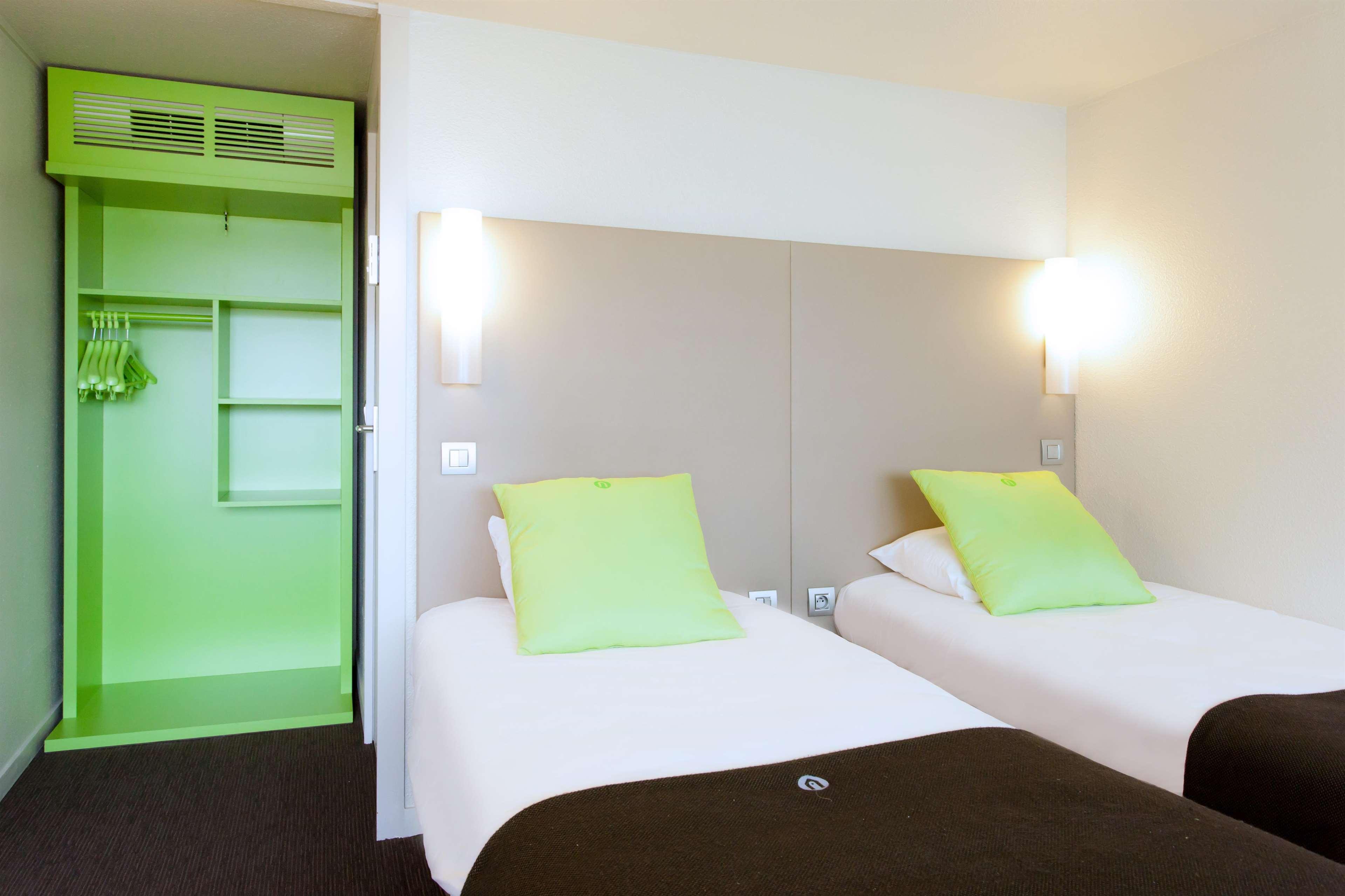 Campanile Angers Ouest - Beaucouze Hotel Eksteriør billede