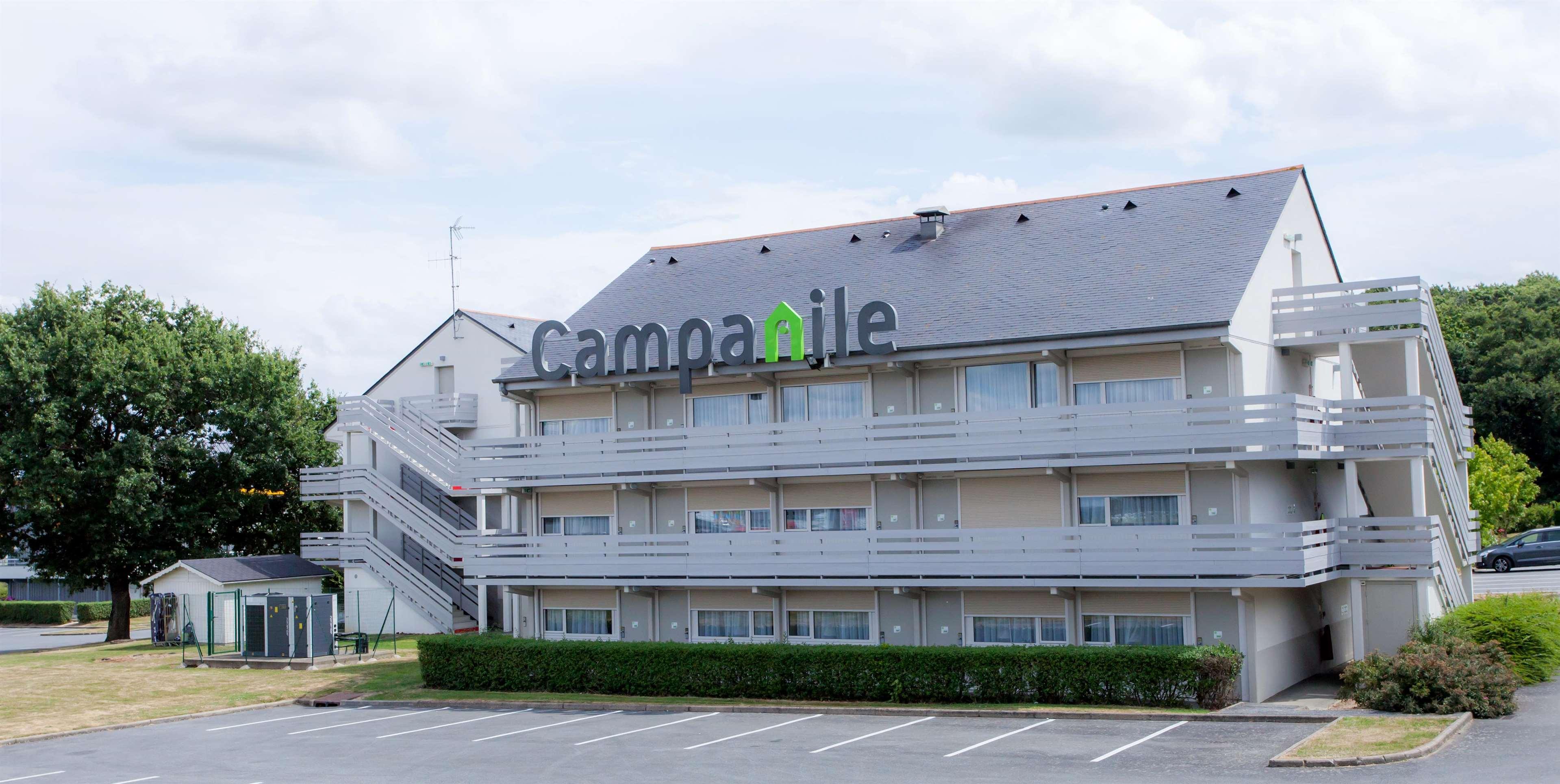 Campanile Angers Ouest - Beaucouze Hotel Eksteriør billede