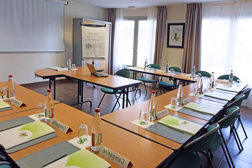 Campanile Angers Ouest - Beaucouze Hotel Eksteriør billede